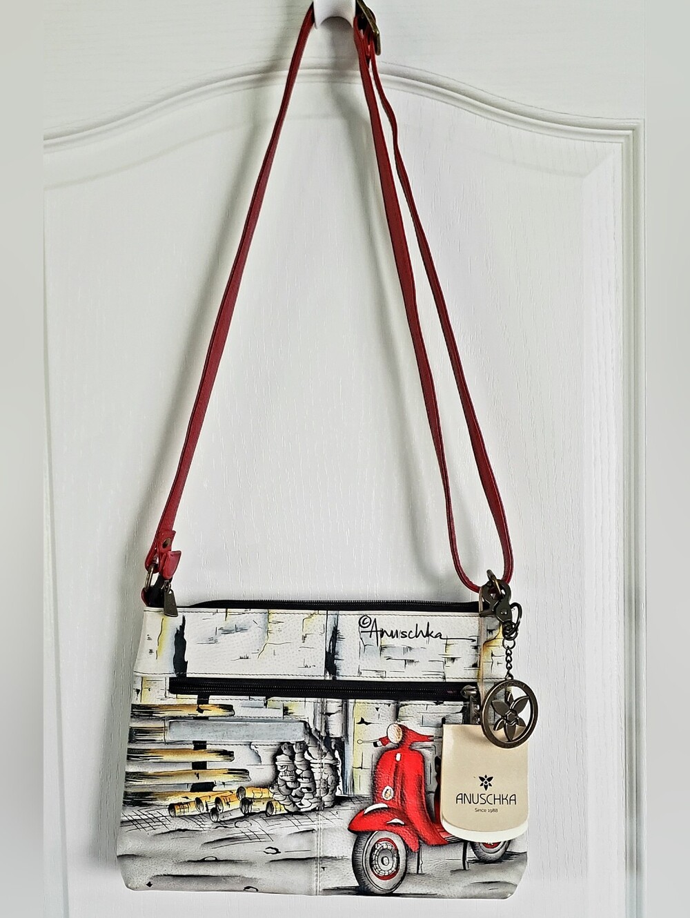 NWT Anuschka Leather Asymmetric Crossbody Bag Roman Dreams Scooter Art 8354